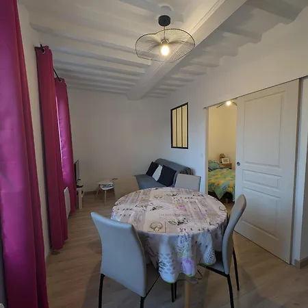 T2 100m De La Appartement
